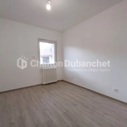Rent this 4 bed apartment on 7 Rue Ledru Rollin in 42120 Le Coteau, France