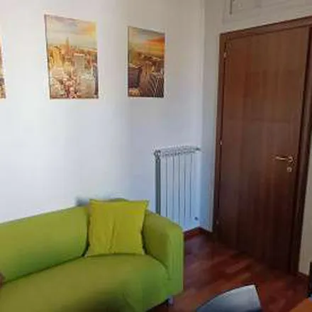 Image 5 - Via Volvinio 33, 20136 Milan MI, Italy - Apartment for rent