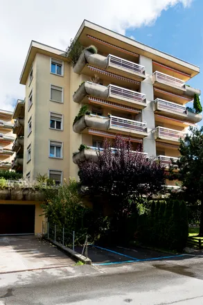 Rent this studio apartment on Chemin du Salève in 1002 Lausanne, Switzerland