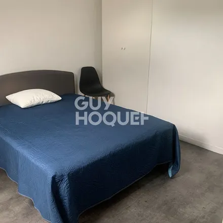 Image 1 - 18 Rue Adolphe Chérioux, 92130 Issy-les-Moulineaux, France - Apartment for rent
