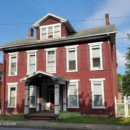 Buy this studio house on 169 North Main Street in Jersey Shore, Lycoming County