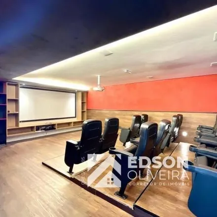 Buy this 3 bed apartment on Dental21 - Consultório Odontológico in Via Expressa Miguel Couto 251, Centro