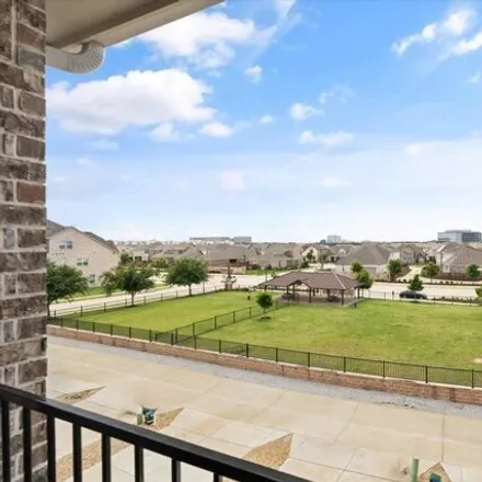 Image 7 - Windmere Way, Farmers Branch, TX 75083, USA - House for sale
