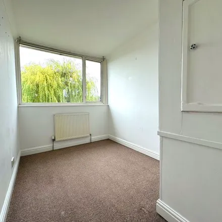 Image 9 - Emerald Close, Gloucester, GL4 0RP, United Kingdom - Apartment for rent