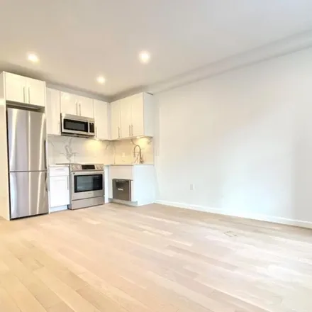 Rent this 2 bed apartment on The Buchanan in 160 East 48th Street, New York