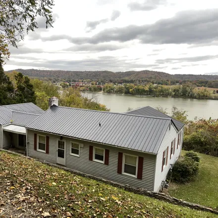 Image 1 - 730 Germantown Road, Maysville, KY 41056, USA - House for sale
