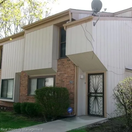 Rent this 2 bed condo on 21809 McClung Avenue in Southfield, MI 48075