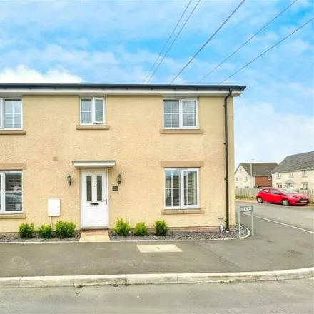 Buy this 4 bed house on Heol Bevan in Coity, CF35 6GT