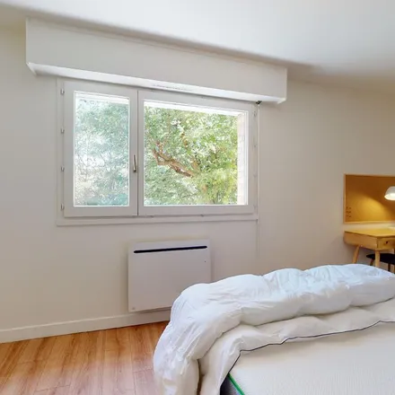 Rent this 1 bed apartment on 16 Rue du Marais de Lomme in 59000 Lille, France