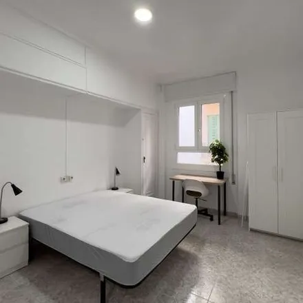 Rent this 14 bed apartment on Carrer de Muntaner in 428, 08001 Barcelona