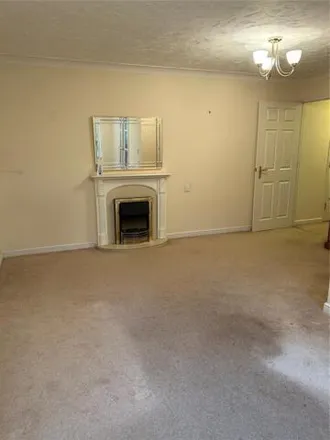 Image 7 - Bideford Drive, Selly Oak, B29 6QG, United Kingdom - Apartment for sale