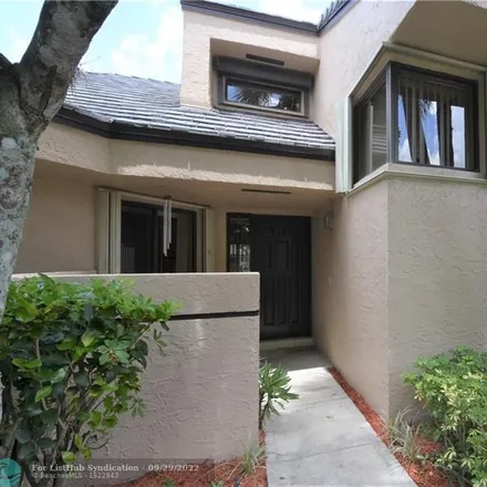 Image 2 - 9415 Chelsea Drive North, Plantation, FL 33324, USA - Loft for sale