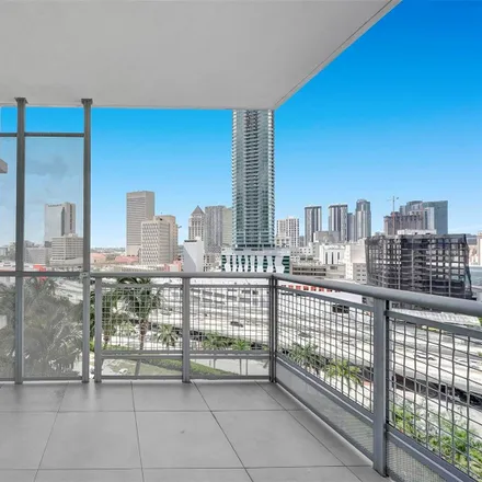 Image 4 - 350 South Miami Avenue - Condo for rent