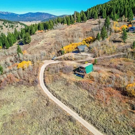 Image 9 - unnamed road, Island Park, Fremont County, ID, USA - House for sale