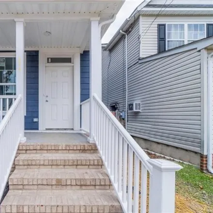 Image 3 - 1513 Vine Street, Norfolk, VA 23523, USA - House for sale