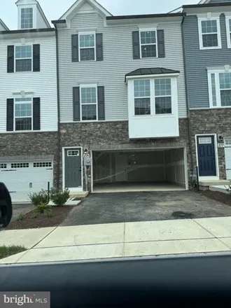 Rent this 3 bed townhouse on Thoroughbred Lane in Frederick, MD 21709