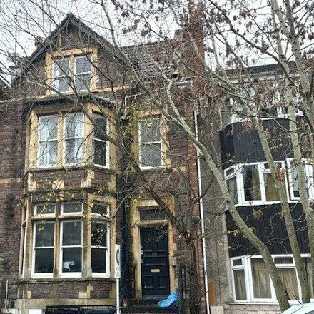 Rent this 5 bed townhouse on 40 Aberdeen Road in Bristol, BS6 6HX