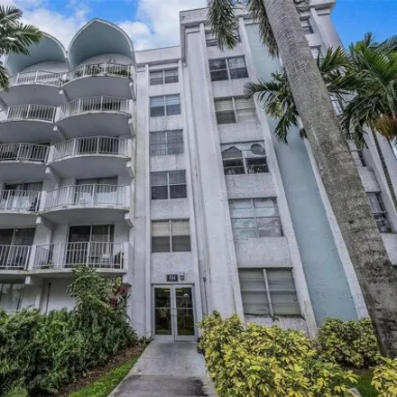 Buy this 1 bed condo on 494 Nw 165th St Rd Apt C508 in Miami, Florida