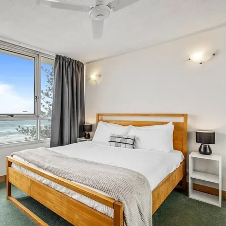 Image 1 - Surfers Paradise, Surfers Paradise Boulevard, Surfers Paradise QLD 4217, Australia - Apartment for rent