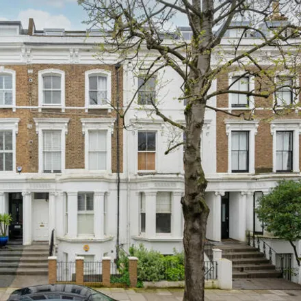 Buy this studio apartment on 117 Chesterton Road in London, W10 6ER