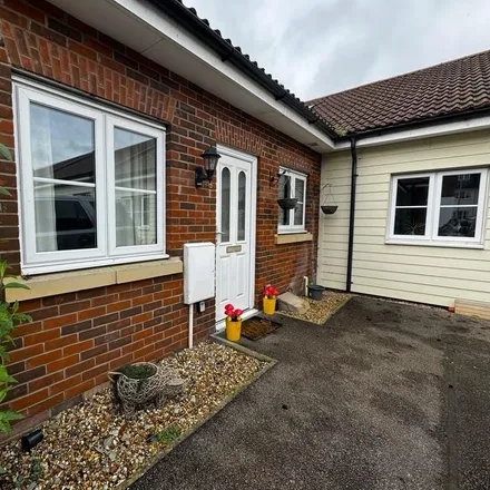 Rent this 2 bed house on Rye Hill in Great Cornard, CO10 2BB