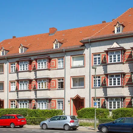 Rent this 3 bed apartment on Zeppelinstraße 39 in 13583 Berlin, Germany