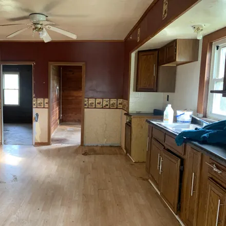 Image 5 - 421 West Michigan Avenue, Hesperia, Newfield Township, MI 49421, USA - House for sale