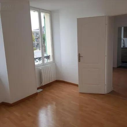 Rent this 3 bed apartment on 14 Rue Lochet in 51200 Épernay, France