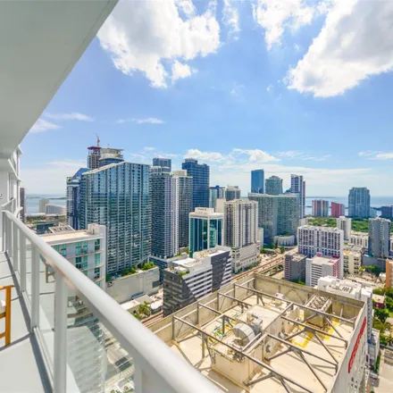 Buy this 1 bed condo on 185 Southwest 7th Street in Miami, FL 33130
