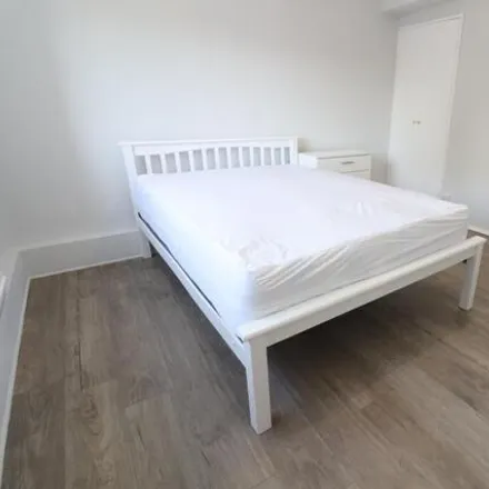 Rent this studio house on 1-48 Maple Avenue in London, W3 7LE