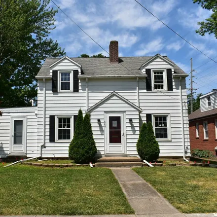 Buy this 4 bed house on 606 Laurel Avenue in Port Clinton, OH 43452