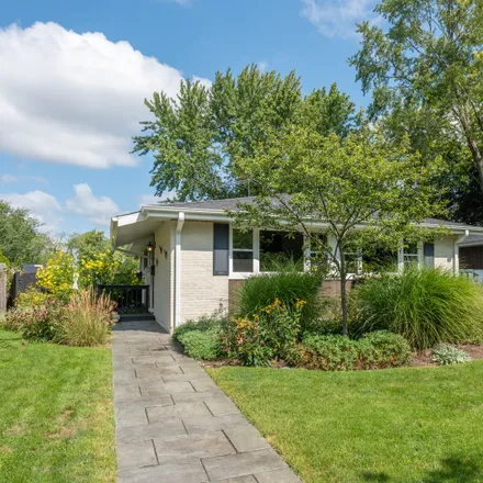 Image 2 - 712 West Lynnwood Avenue, Arlington Heights, IL 60004, USA - House for sale