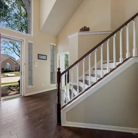 Image 3 - 8916 Lakewood Drive, Irving, TX 75063, USA - House for sale