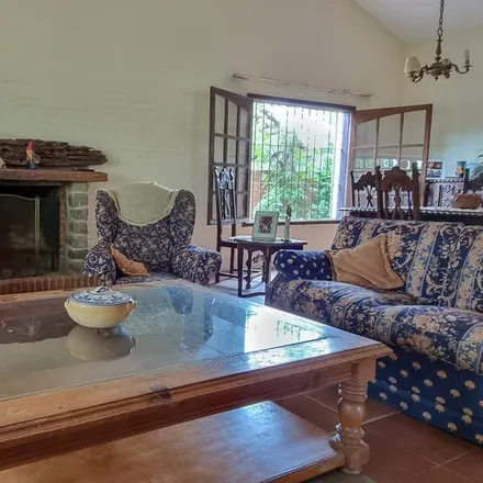 Buy this 6 bed house on Cruz del Sur in 15001 Ciudad de la Costa, Uruguay