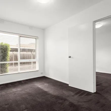 Image 5 - 9 Mimosa Road, Carnegie VIC 3163, Australia - Apartment for rent