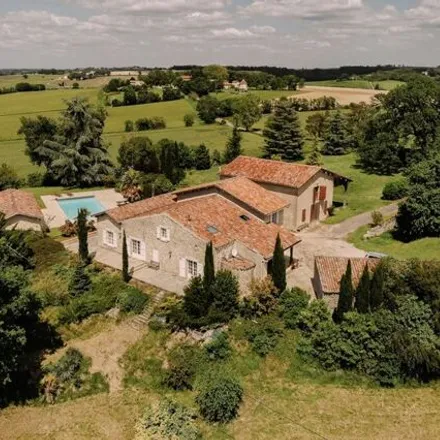 Buy this 5 bed house on Condom in Gers, France