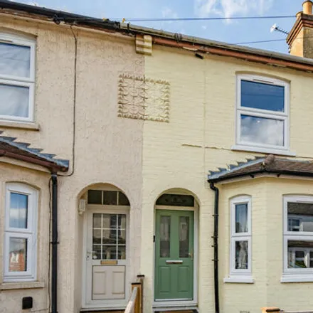 Buy this 3 bed townhouse on 8 Canning Road in Aldershot, GU12 4RS