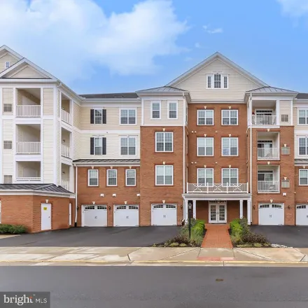 Buy this 3 bed condo on 21022 Rocky Knoll Square in Ashburn, VA 20147