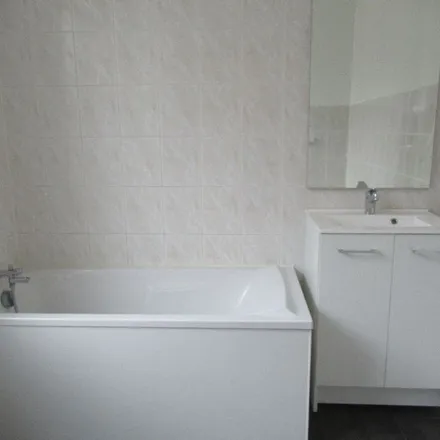 Rent this 2 bed apartment on 15 Rue de la Résistance in 80200 Péronne, France