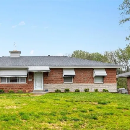 Image 2 - 4159 Malcolm Drive, Lemay, MO 63125, USA - House for sale