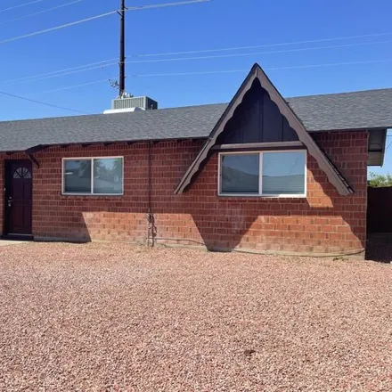 Rent this 3 bed house on 4208 West Rose Lane in Phoenix, AZ 85019
