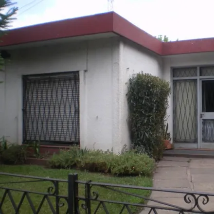 Buy this 2 bed house on G. Campos y Güemes in Avenida Gaspar Campos, Bello Horizonte