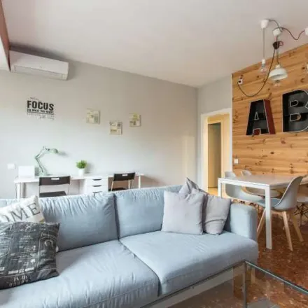 Rent this 1 bed apartment on Carrer dels Enamorats in 39, 08013 Barcelona