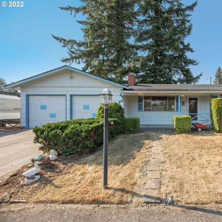 Buy this 3 bed house on 4101 Southeast 133rd Avenue in Portland, OR 97236