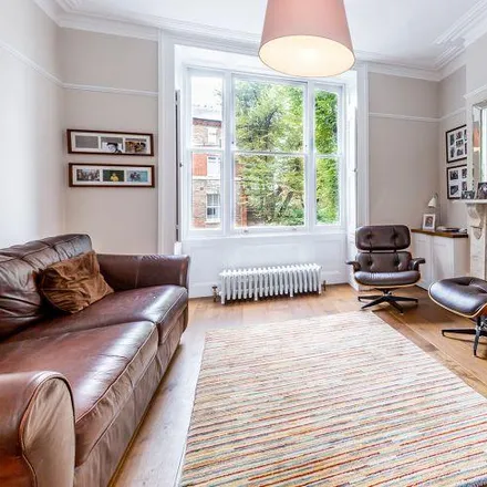 Rent this 4 bed house on Hartham Road in London, N7 9JQ