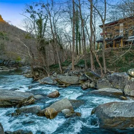 Image 8 - Fall Creek Drive, Chimney Rock, Rutherford County, NC 28720, USA - House for sale