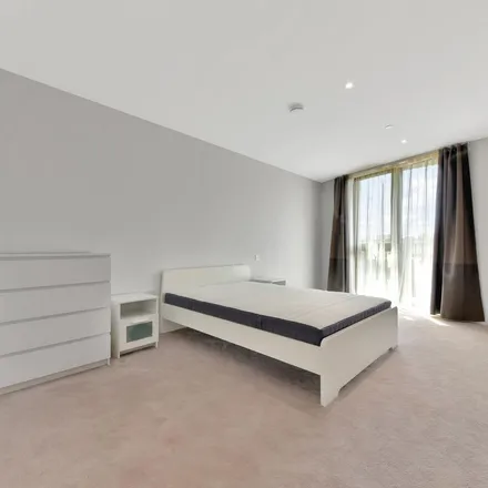 Image 5 - Corsair House, 5 Starboard Way, London, E16 2NY, United Kingdom - Apartment for rent
