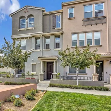 Buy this 4 bed condo on 1215;1217;1219;1221;1227;1229;1231;1237;1239;1243 Martin Luther King Drive in Hayward, CA 94541