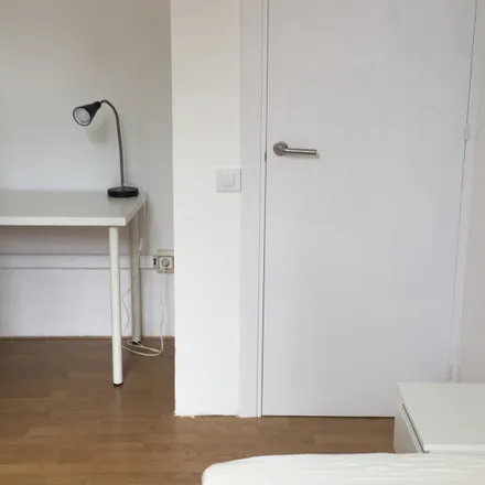 Rent this 8 bed room on Carrer del Bruc in 9, 08001 Barcelona