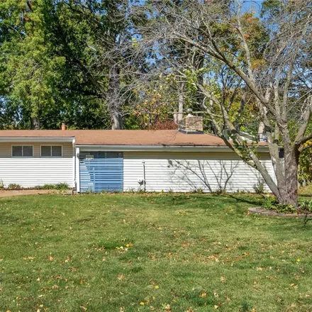Buy this 3 bed house on 913 Coffey Drive in Crestwood, MO 63126